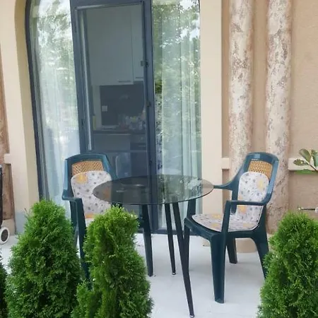 Aphrodite Gardens Studio-apartment D-102 Apartman *