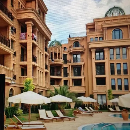 Aphrodite Gardens Studio-apartment D-102 شقة