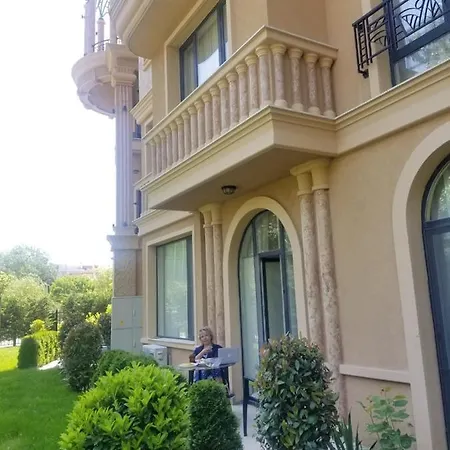 Апартамент Aphrodite Gardens Studio-apartment D-102