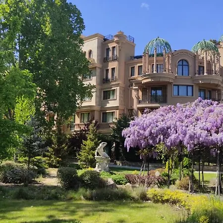 Aphrodite Gardens Studio-apartment D-102 Апартамент