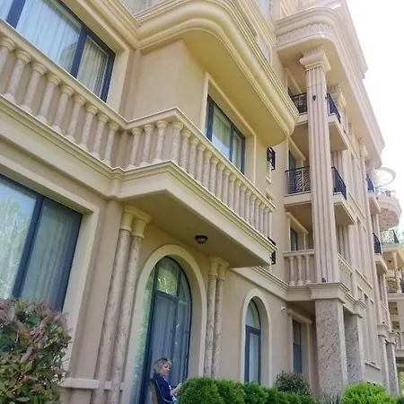 Aphrodite Gardens Studio-apartment D-102 * Слънчев бряг